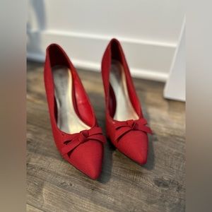 Ann Marino red pointed heels shoes for fall size 8 1/2